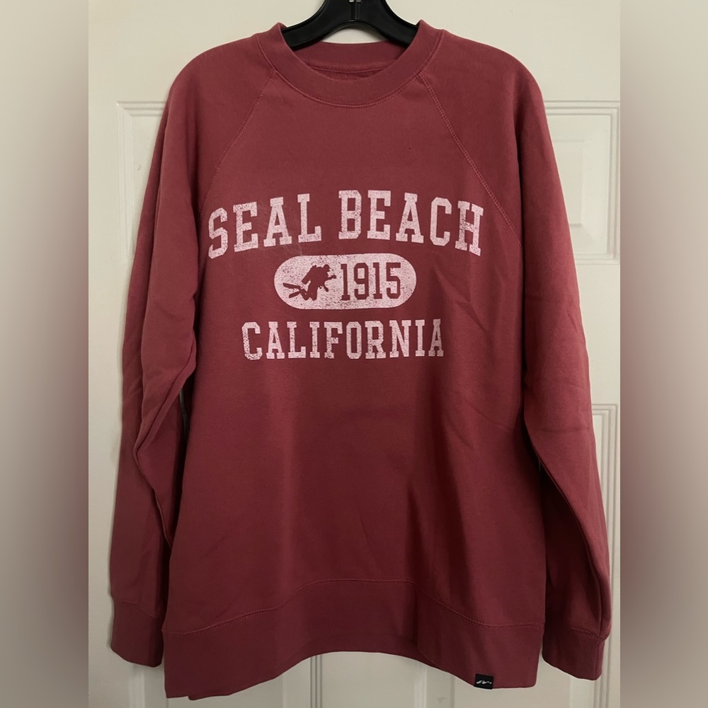 NWOT - Brand New Graphic Crewneck Sweatshirt!  52% Cotton / 48% Poly.